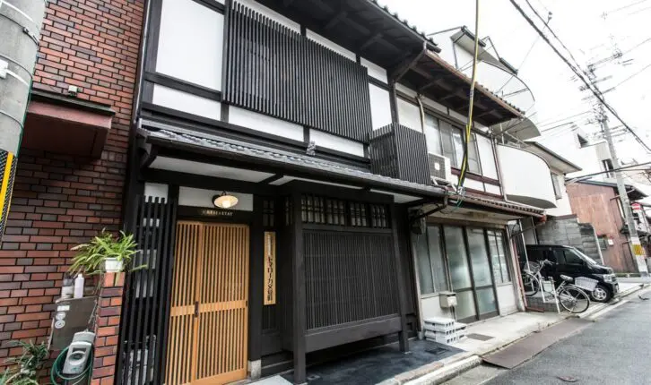 RESI STAY トマローカ文覚町